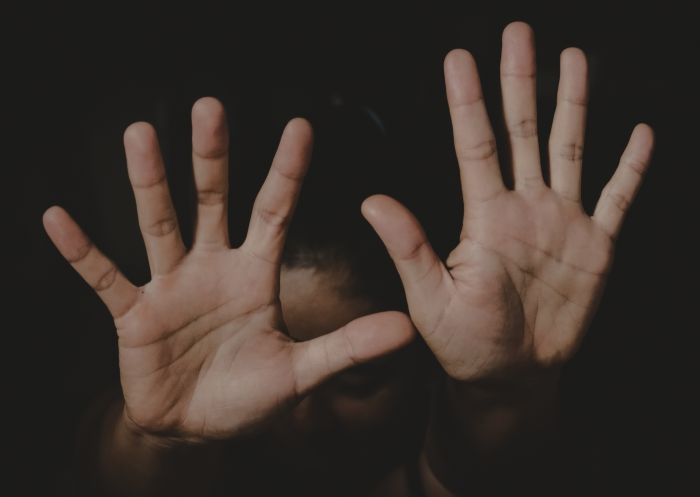 Violência doméstica em condomínios no RS: o que dizem as Leis 15.549/2020 e 16.463/2026